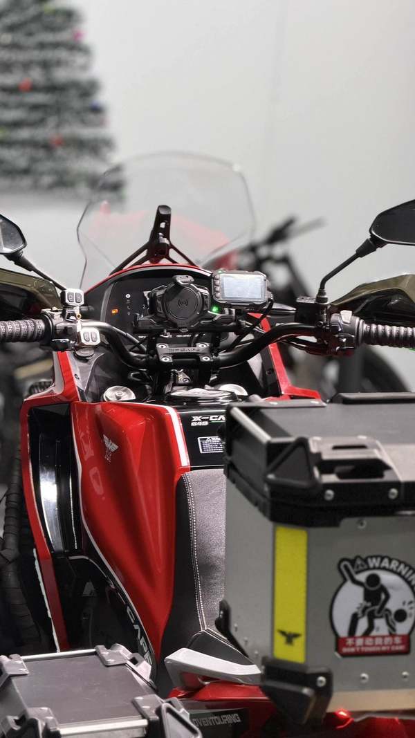 二手摩托莫里尼X-Cape 650