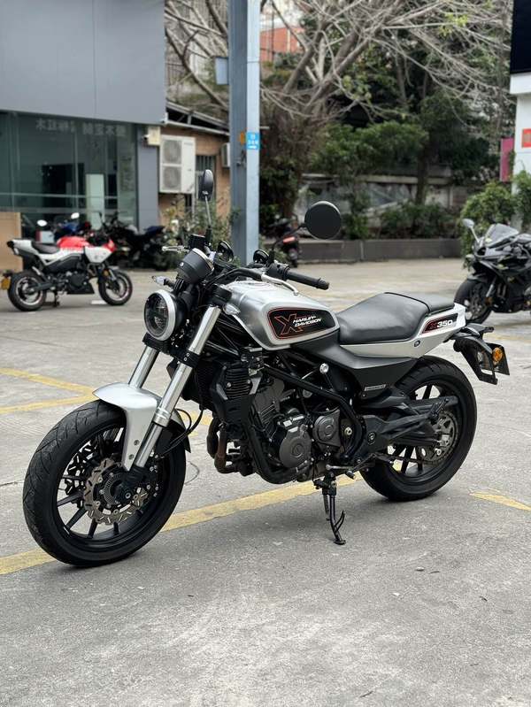 二手哈雷戴维森X 350