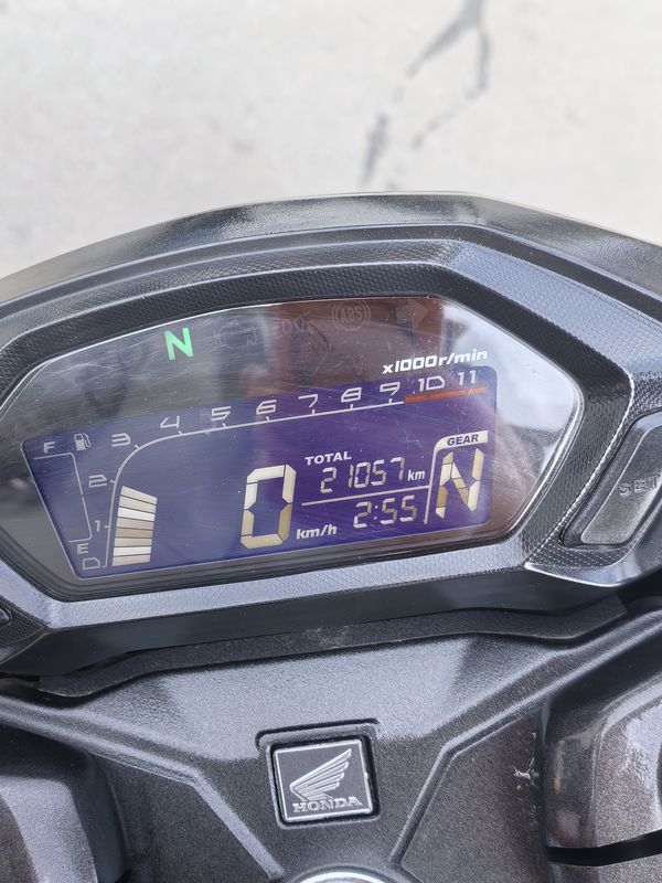 二手五羊本田CB190R 暴锋眼