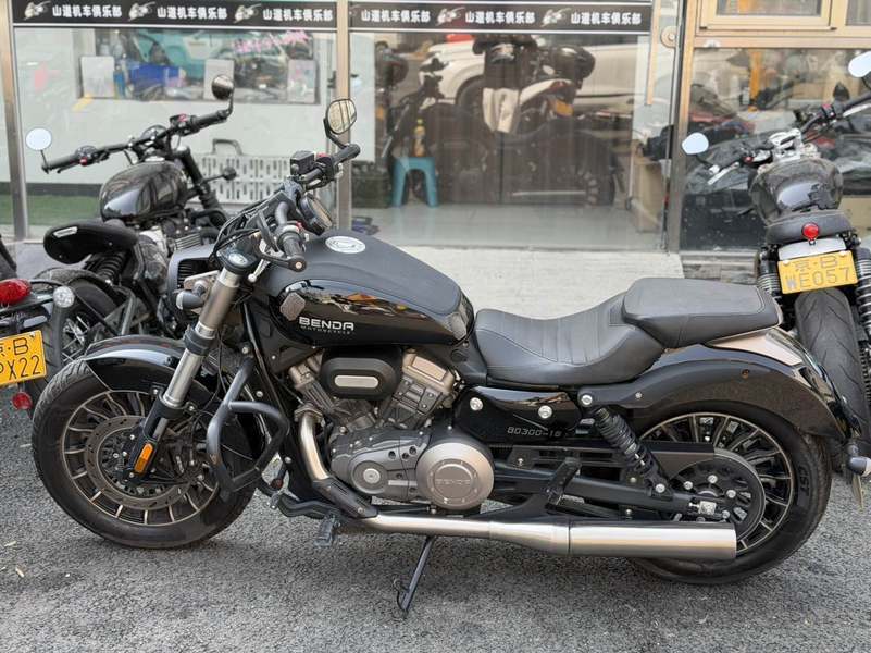 二手奔达Rock300 灰石