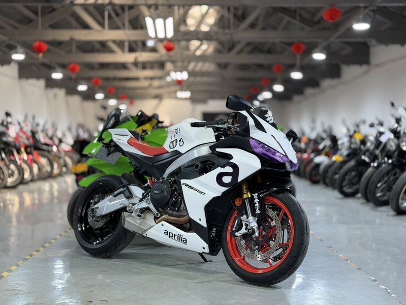 二手阿普利亚RS 660 