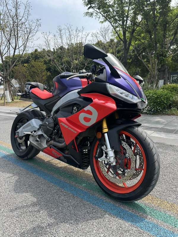 二手阿普利亚RS 660 