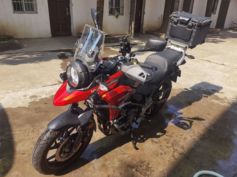 二手豪爵铃木DL250