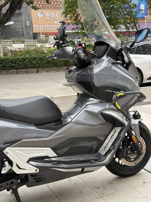 二手大阳V锐 ADV350