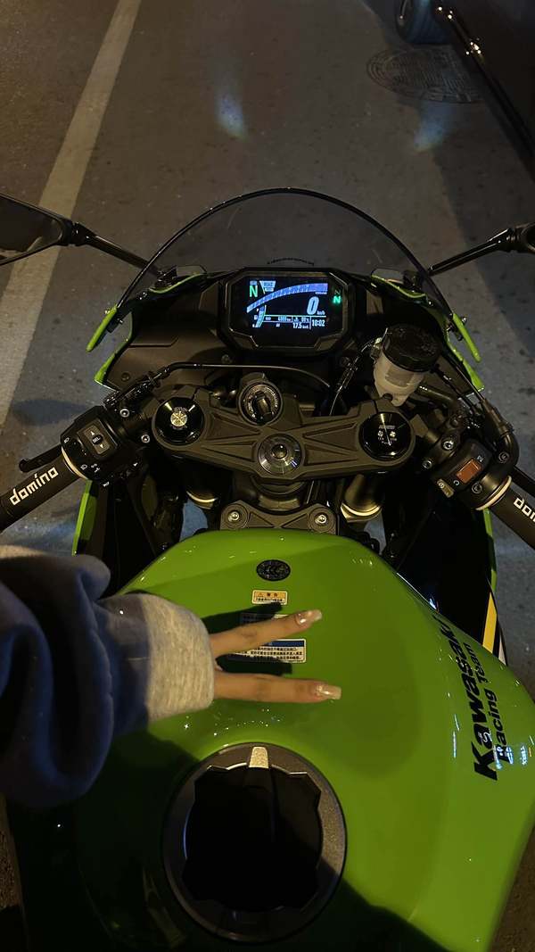 二手川崎Ninja ZX-6R 