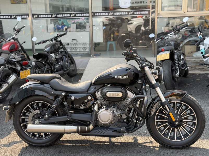 二手奔达Rock300 灰石