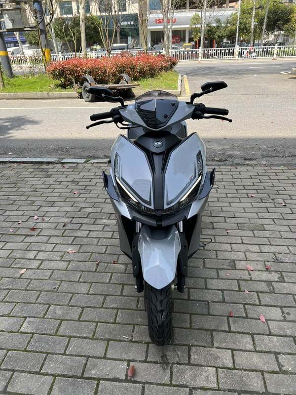 二手QJMOTOR鸿150S