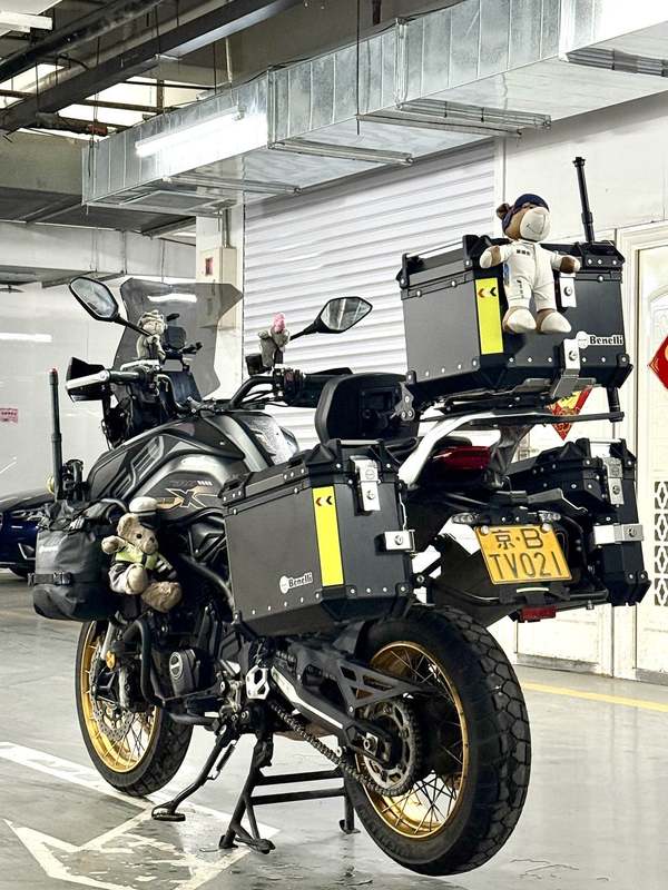 二手贝纳利TRK702