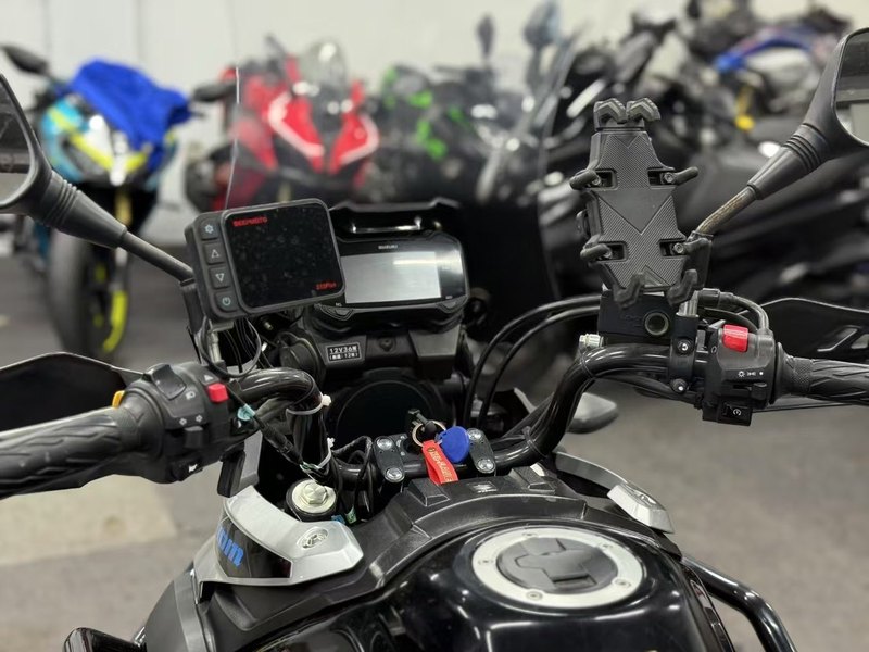 二手豪爵铃木DL250