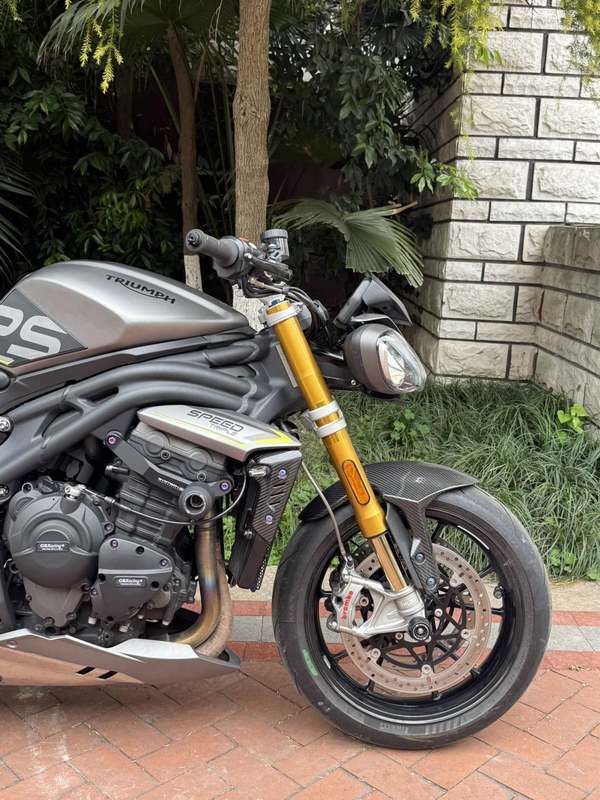 二手凯旋Speed Triple 1200