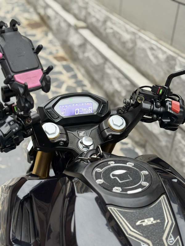 二手五羊本田CB190R 暴锋眼