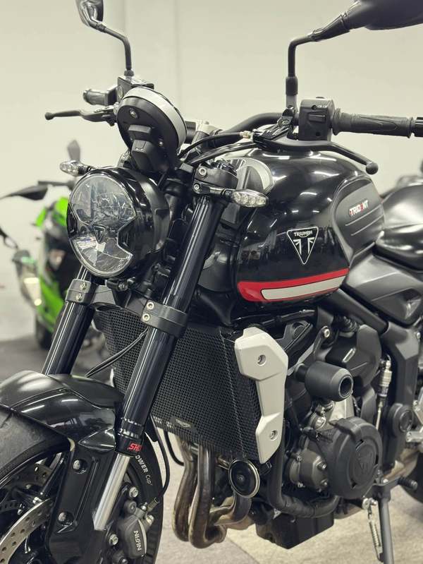 二手凯旋Trident 660