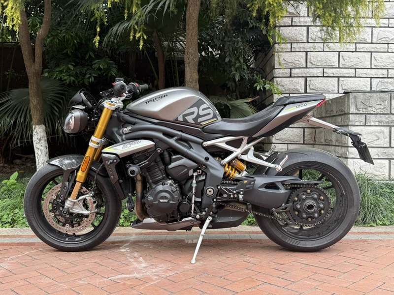 二手凯旋Speed Triple 1200