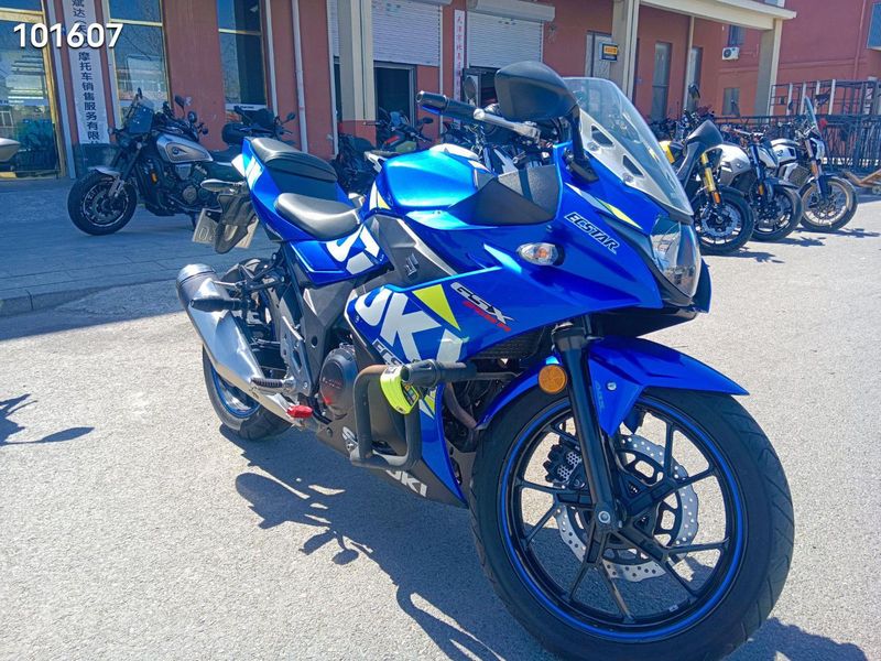 二手豪爵铃木GSX250R