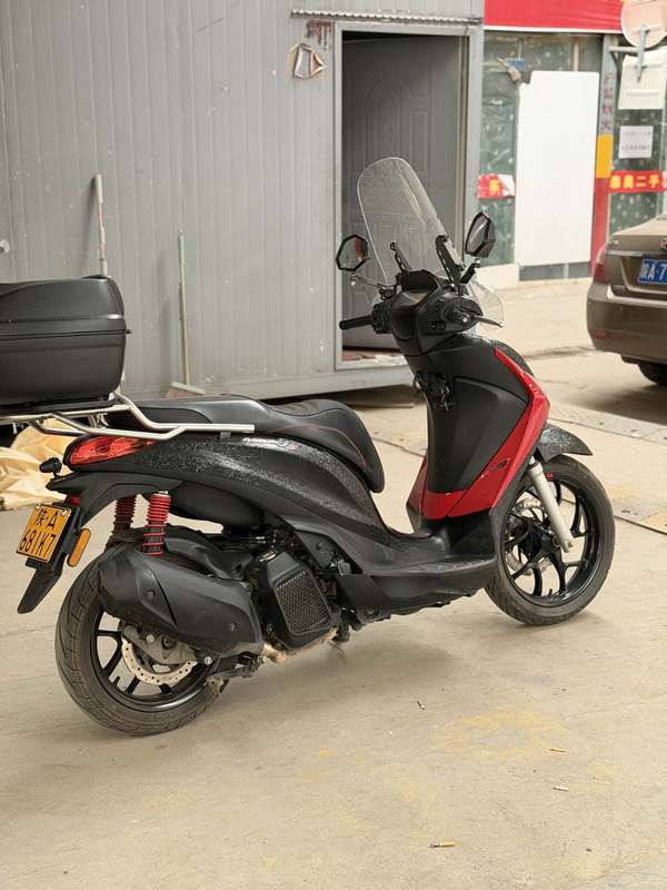 二手比亚乔Medley 150