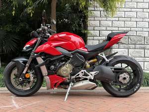 二手杜卡迪Street Fighter V4