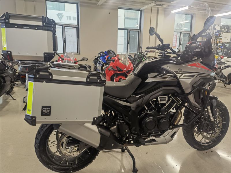 二手高金Hawk1000