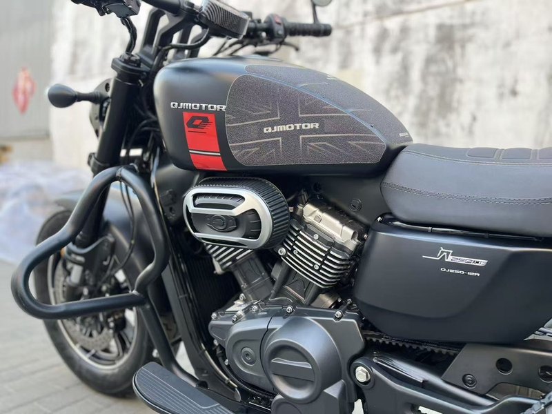 二手QJMOTOR闪250