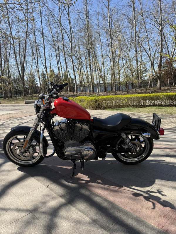 二手哈雷戴维森883L SuperLow