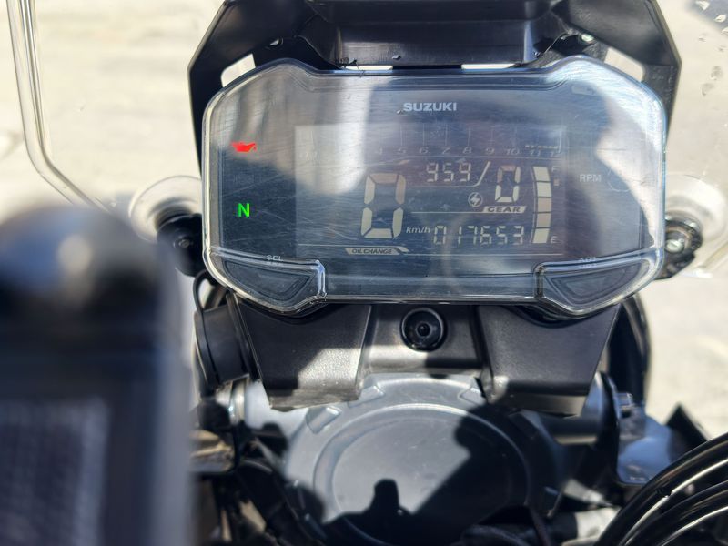 二手豪爵铃木DL250