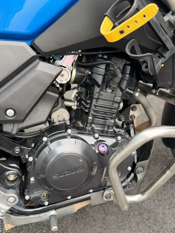 二手豪爵铃木DL250