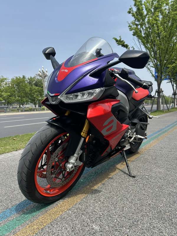 二手阿普利亚RS 660 