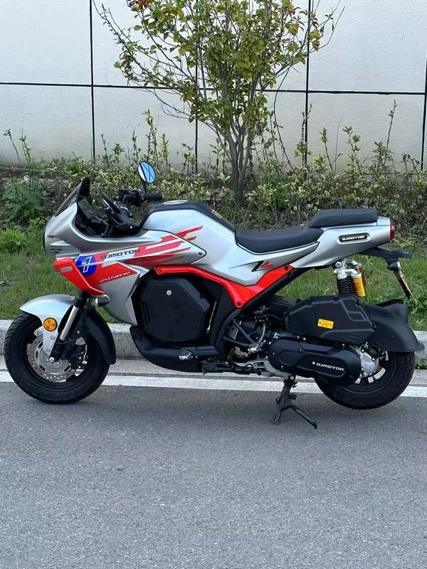 二手QJMOTOR小飞侠