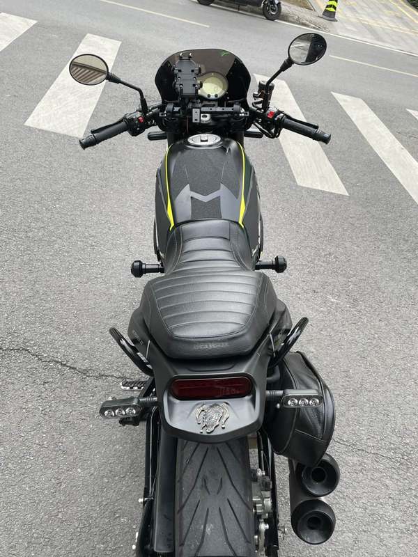 二手贝纳利幼狮 Leoncino 500