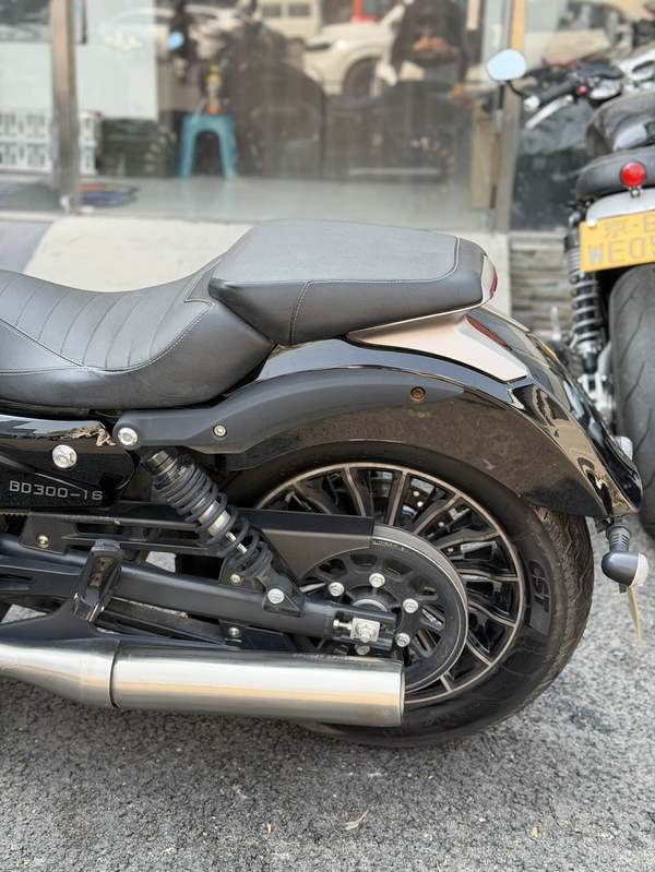 二手奔达Rock300 灰石