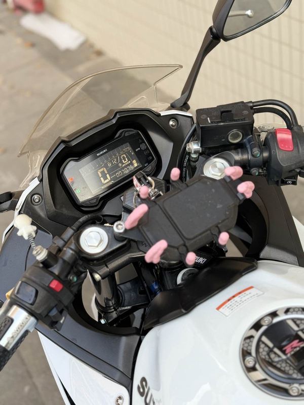 二手豪爵铃木GSX250R