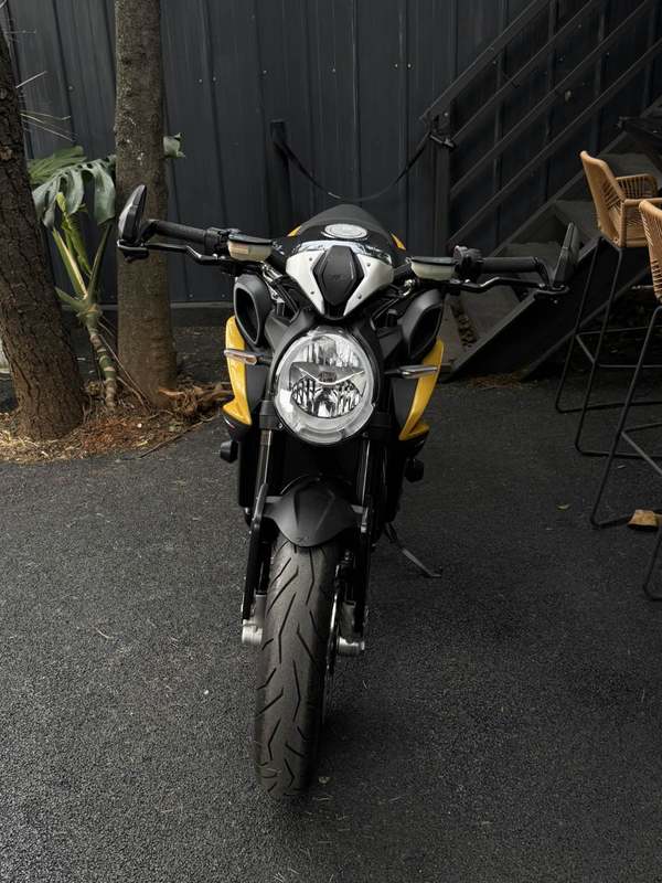 二手奥古斯塔Dragster 800