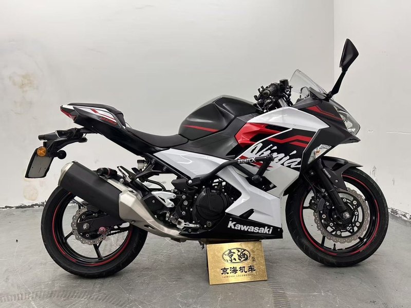 二手川崎Ninja 400