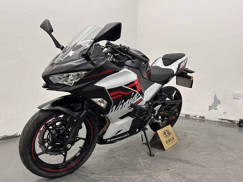 二手川崎Ninja 400