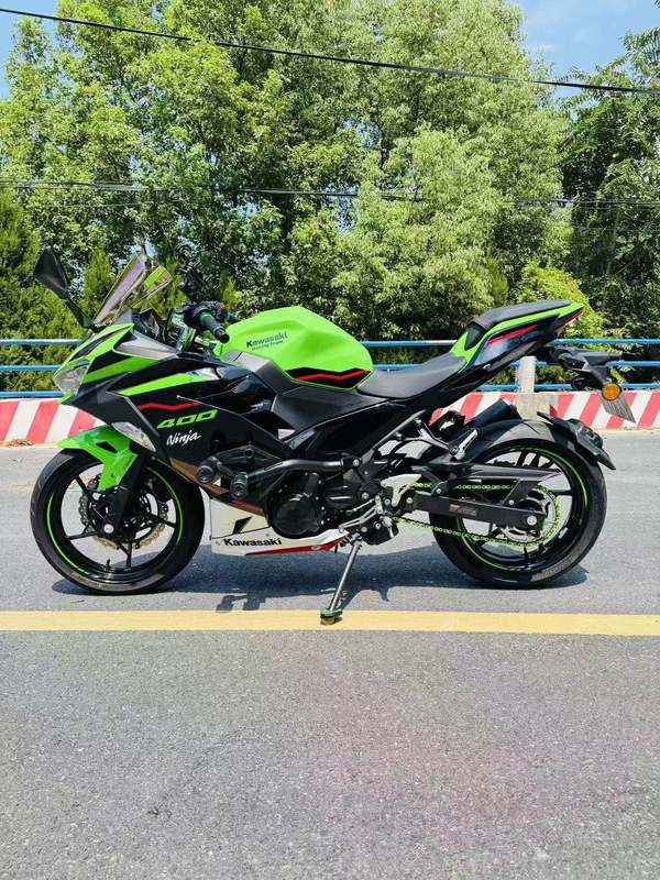 二手川崎Ninja 400
