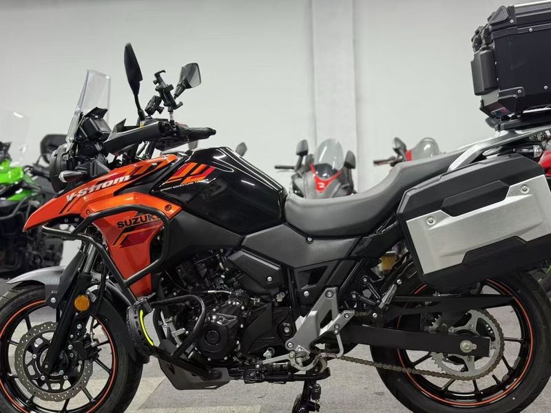 二手豪爵铃木DL250