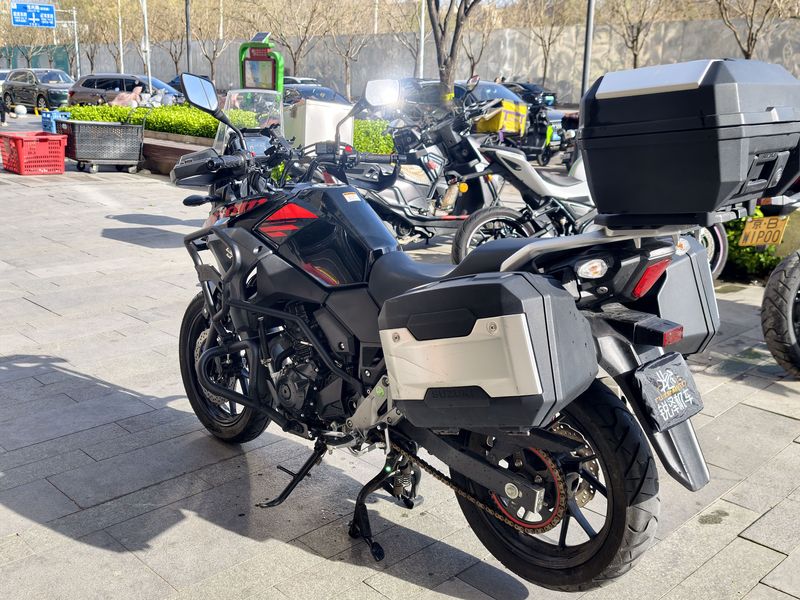 二手豪爵铃木DL250