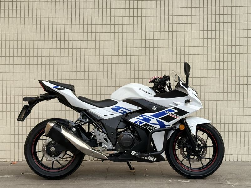 二手豪爵铃木GSX250R