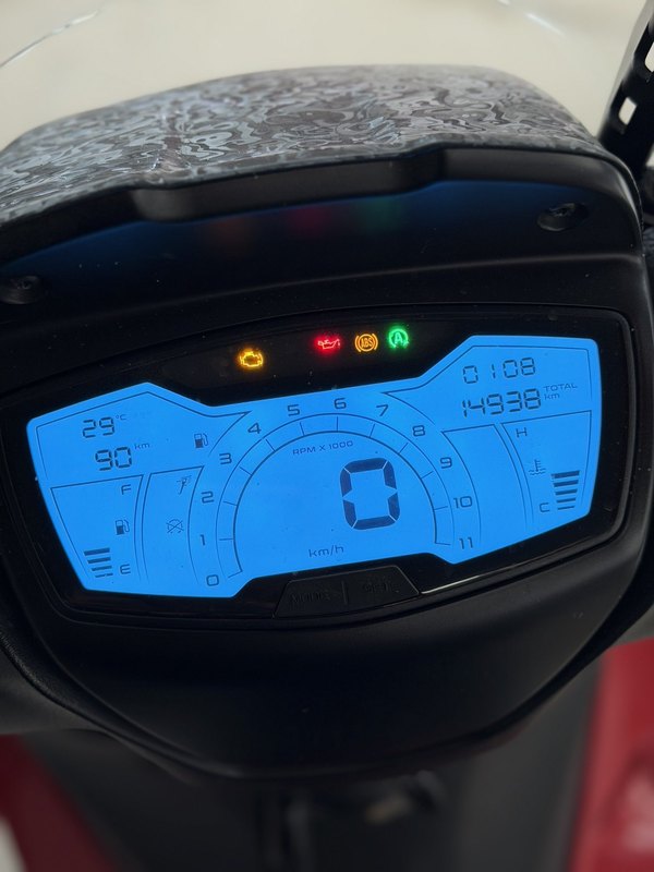 二手比亚乔Medley 150