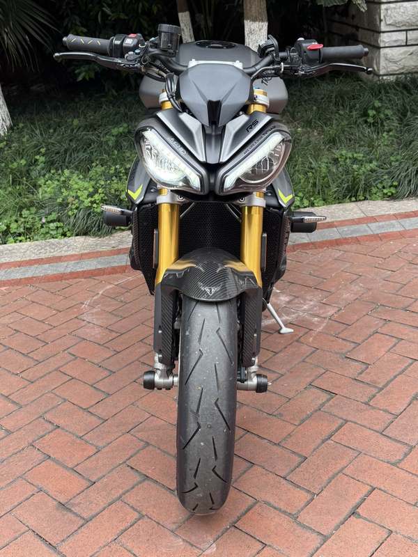 二手凯旋Speed Triple 1200