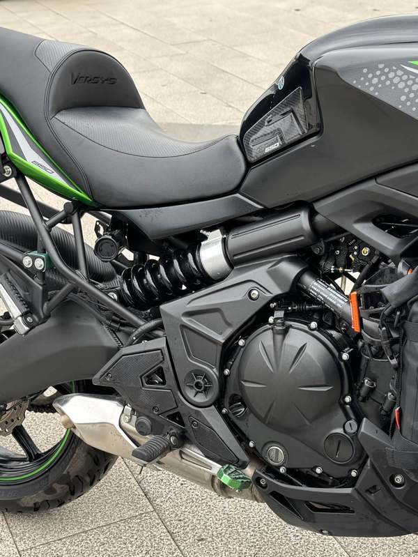 二手川崎Versys 650 