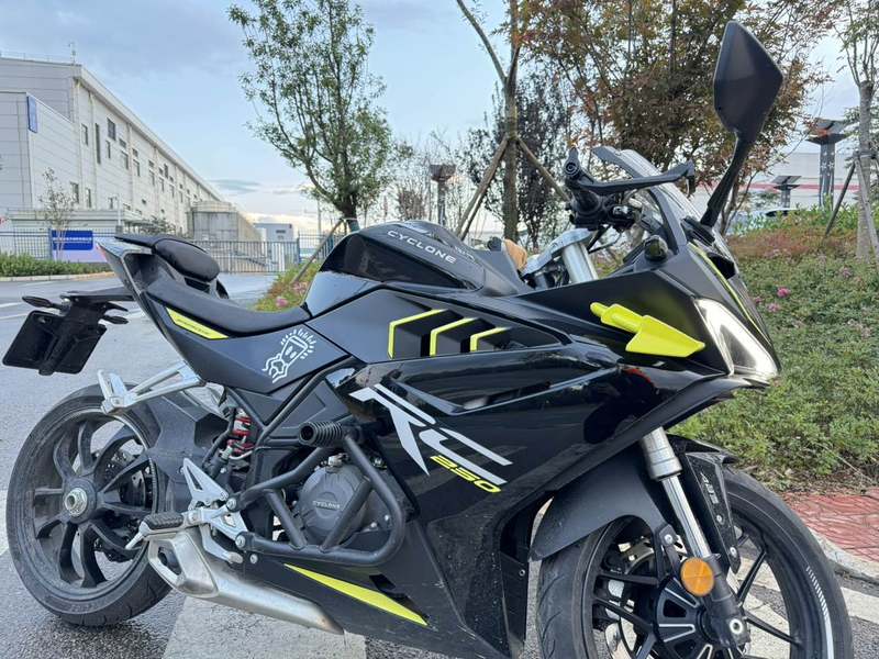 二手赛科龙RC250