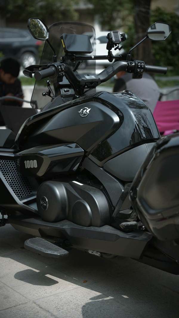 二手新威骑天行者 WR1000