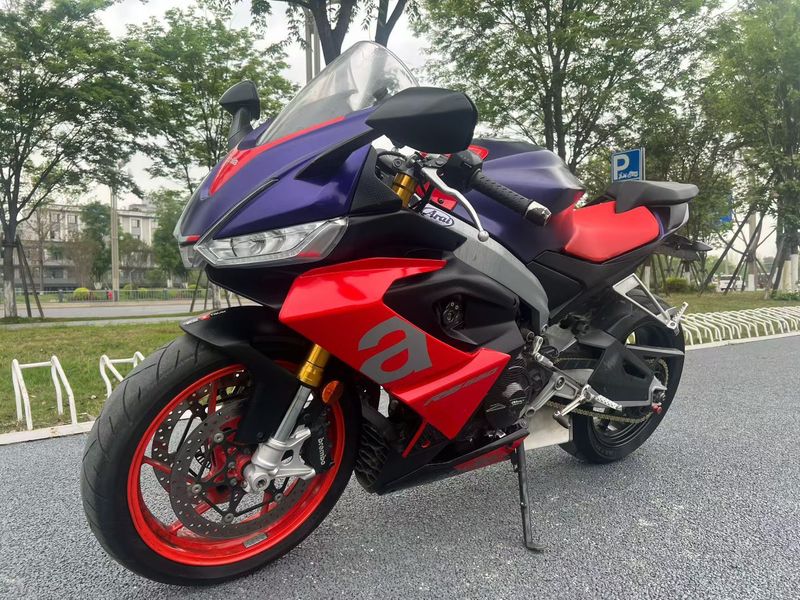二手阿普利亚RS 660 