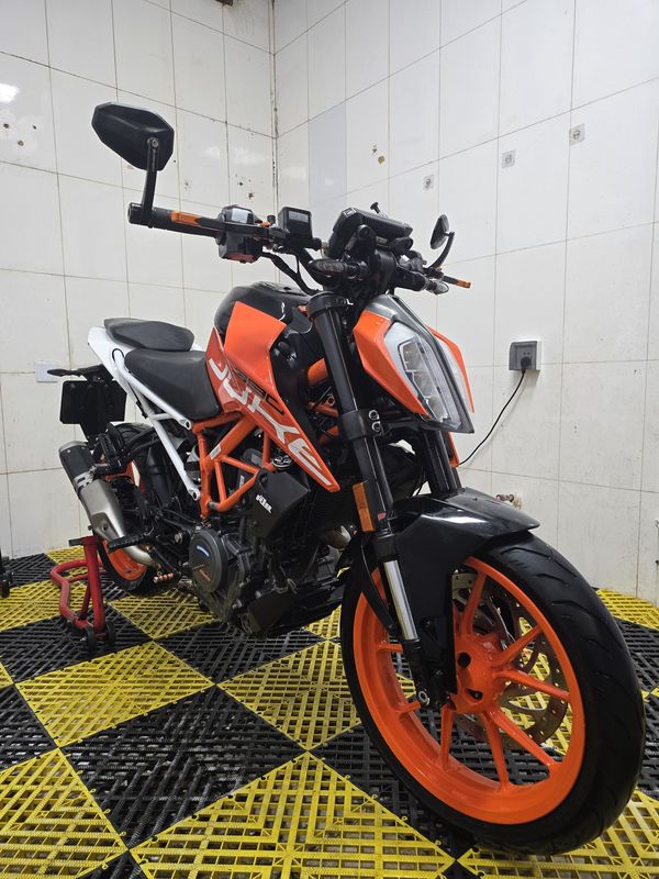 二手KTMR2R390 Duke