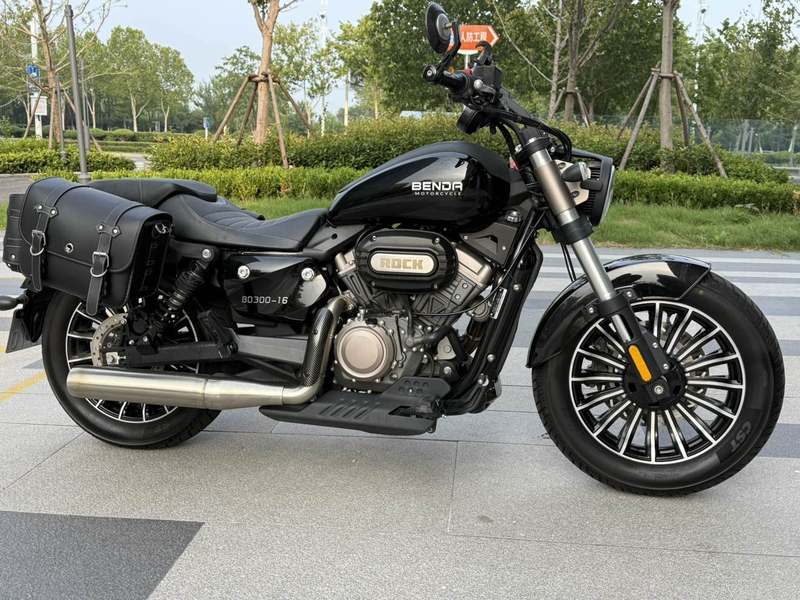 二手奔达Rock300 灰石