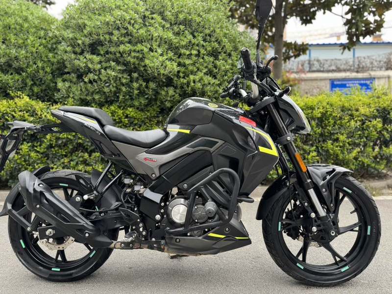 二手贝纳利小迅龙 BN150S