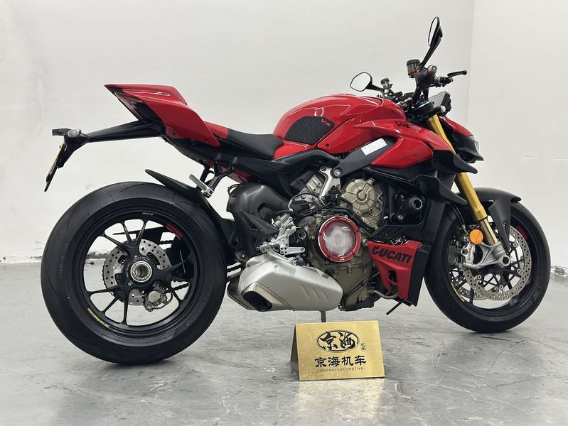 二手杜卡迪Street Fighter V4