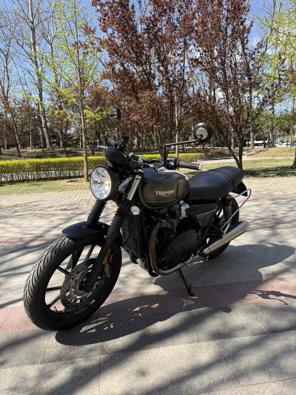 二手凯旋Speed Twin 900