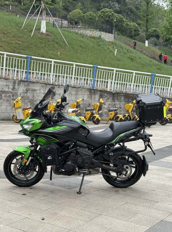 二手川崎Versys 650 