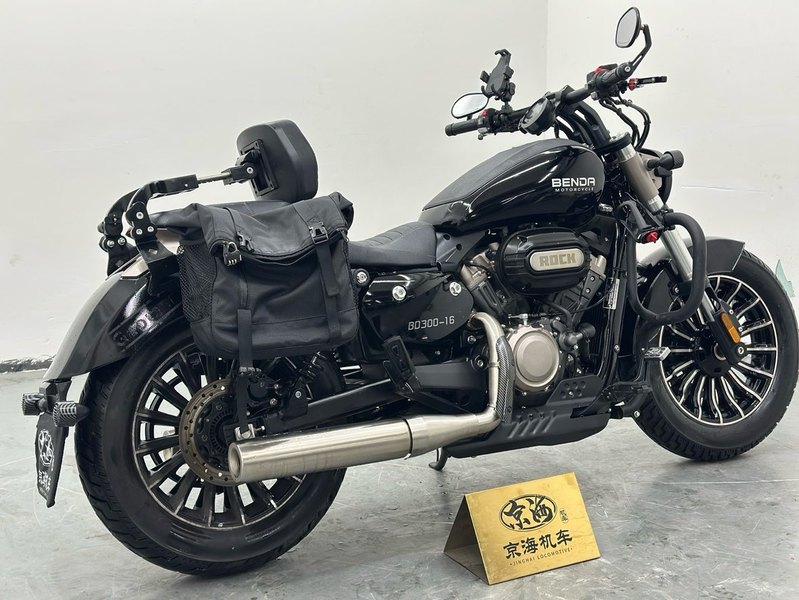 二手奔达Rock300 灰石